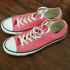 Converse Chuck Taylor Coral Pink Sz 9